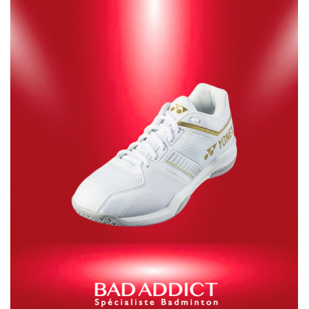 http://badaddict.fr/5943-thickbox/yonex-chaussures-pc65-z3-kento-momota.jpg