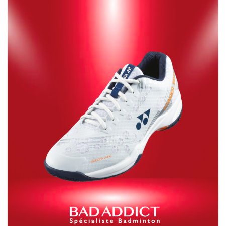 http://badaddict.fr/5946-thickbox/yonex-chaussures-pc65-z3-kento-momota.jpg