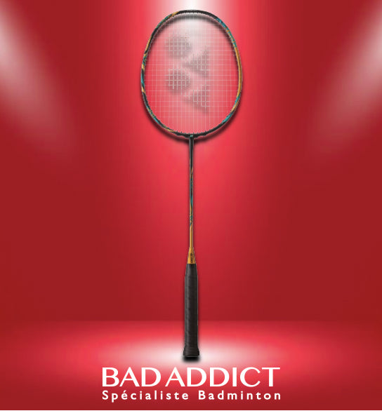 RAQUETTE DE BADMINTON YONEX ASTROX 88D PRO 4U5 (NON CORDEE)