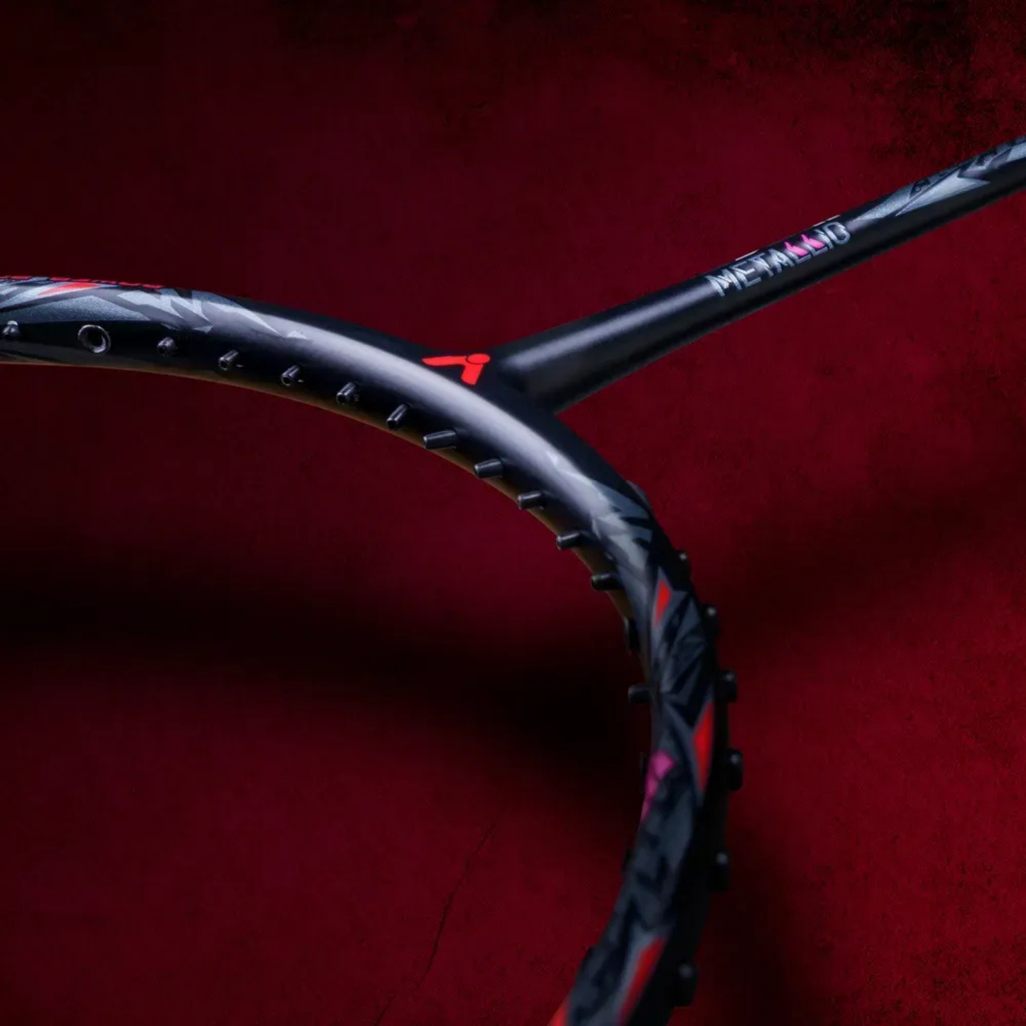 VICTOR RAQUETTE THRUSTER RYUGA METALLIC