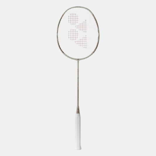 YONEX RAQUETTE ASRCSABER 7 PLAY LIMITED LIGHT BEIGE - Bad Addict
