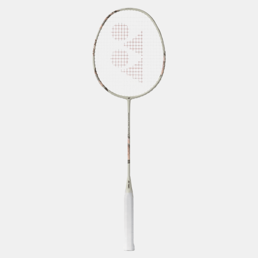 YONEX RAQUETTE NANOFLARE 700 PLAY LIMITED LIGHT BEIGE - Bad Addict